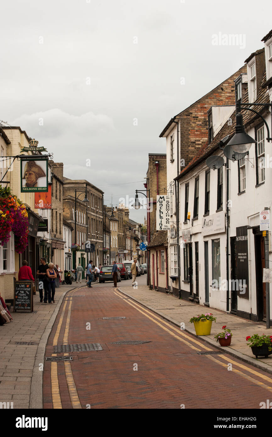 A pretty cobbled street in St Ives, Cambridgeshire Stock Photo Alamy