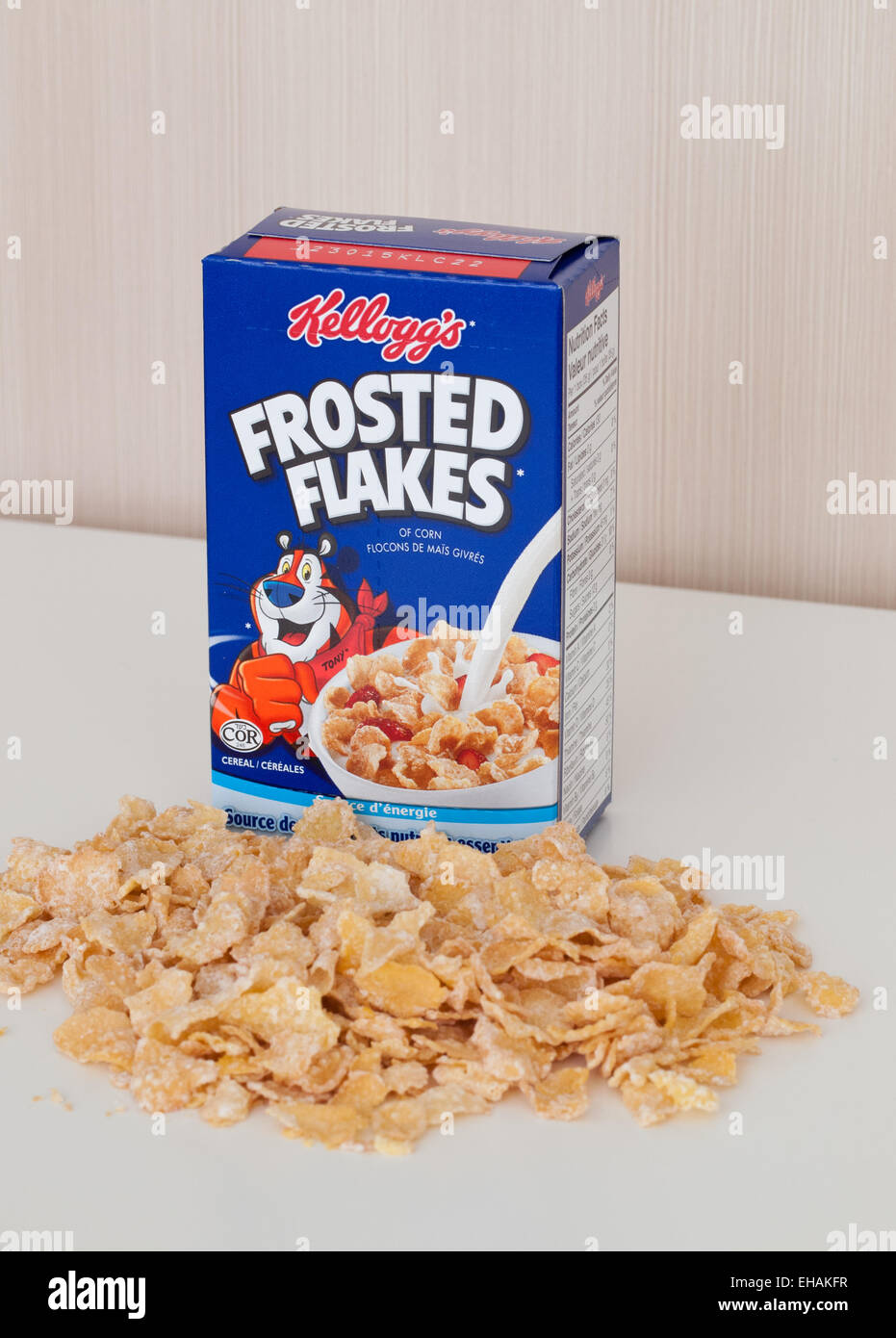 Frosted flakes box hi-res stock photography and images - Alamy