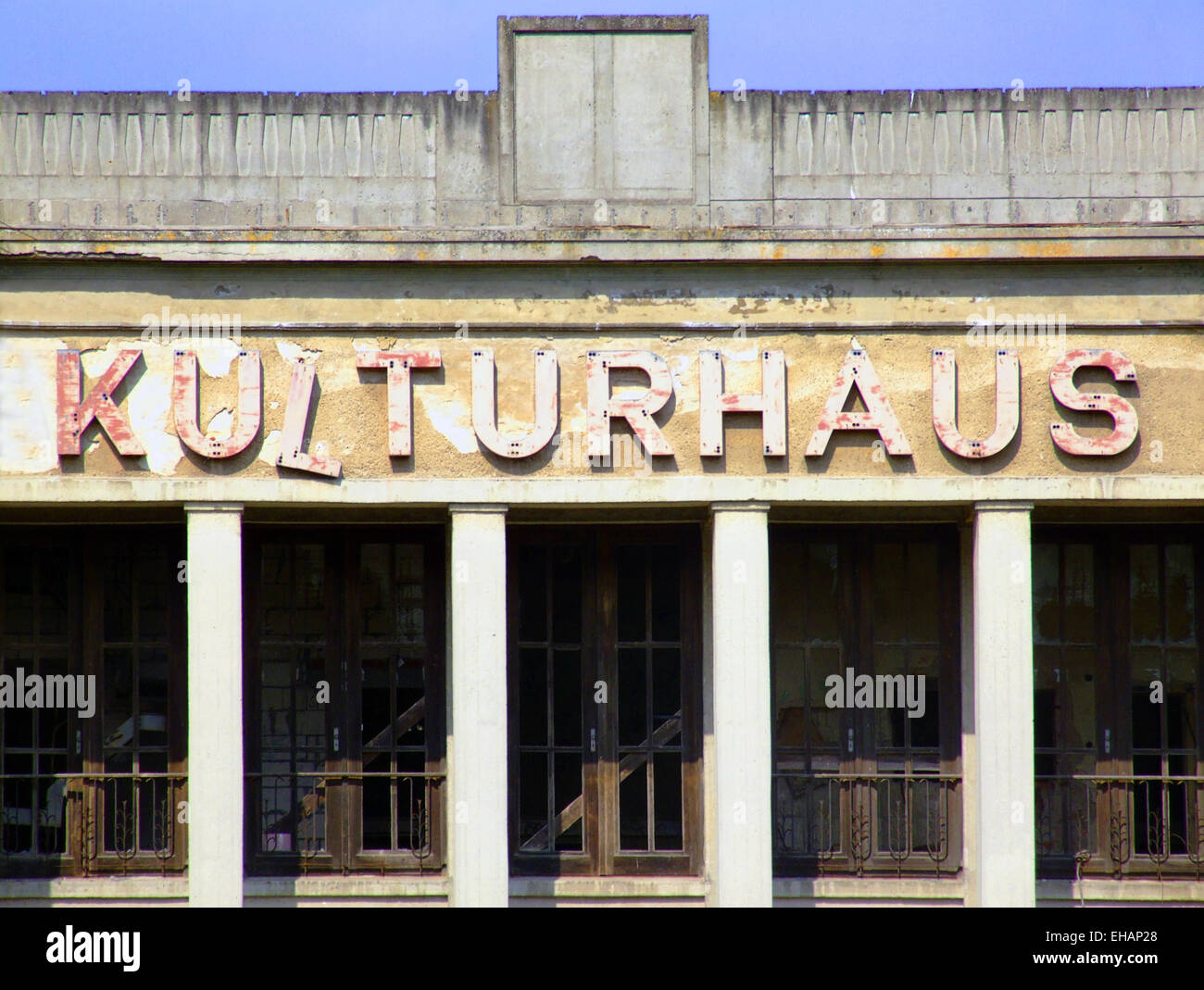 altes Kulturhaus, Deutschland, Zinnowitz Stock Photo