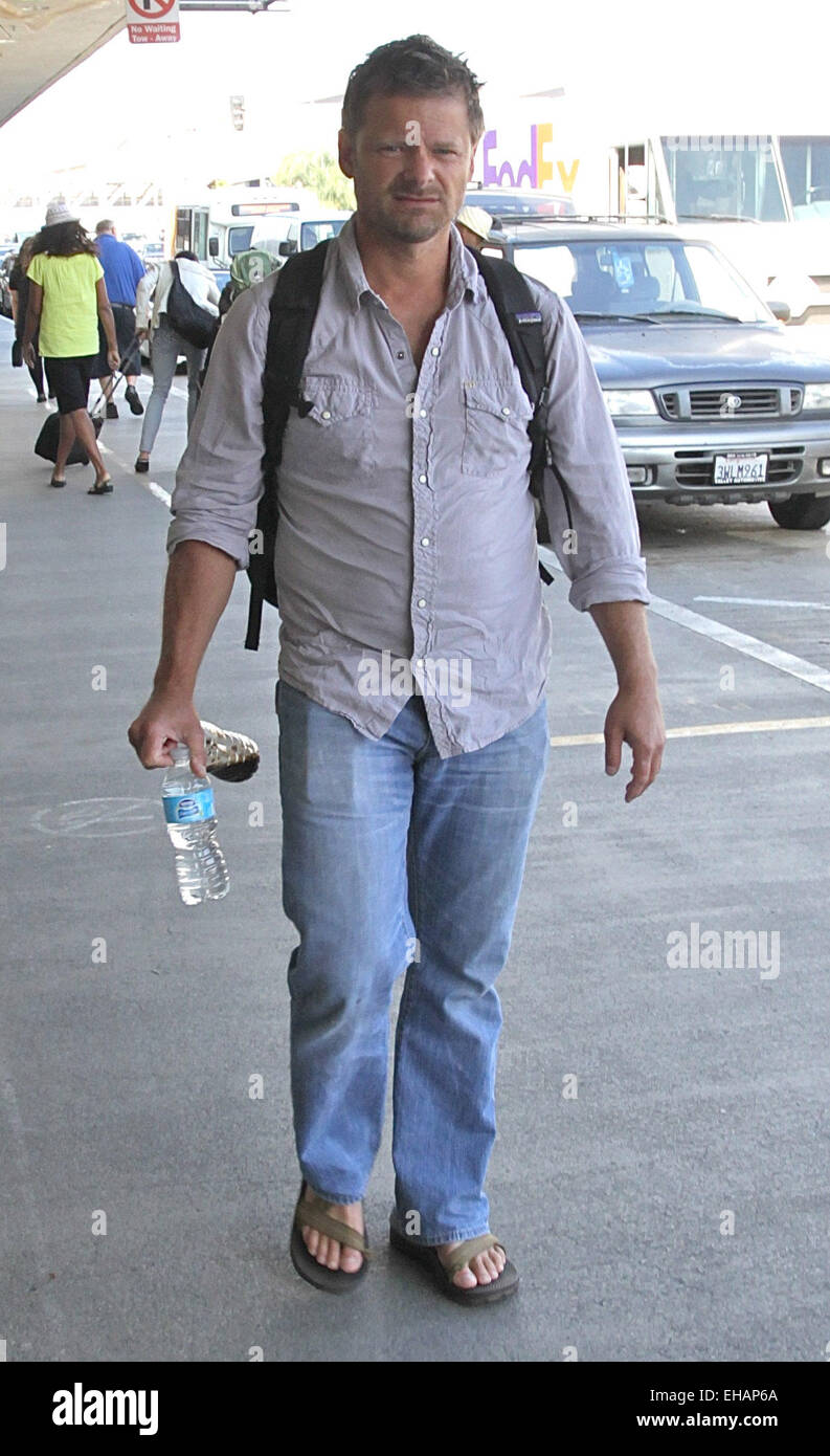 Steve Zahn arrives at Los Angeles International (LAX) airport Featuring