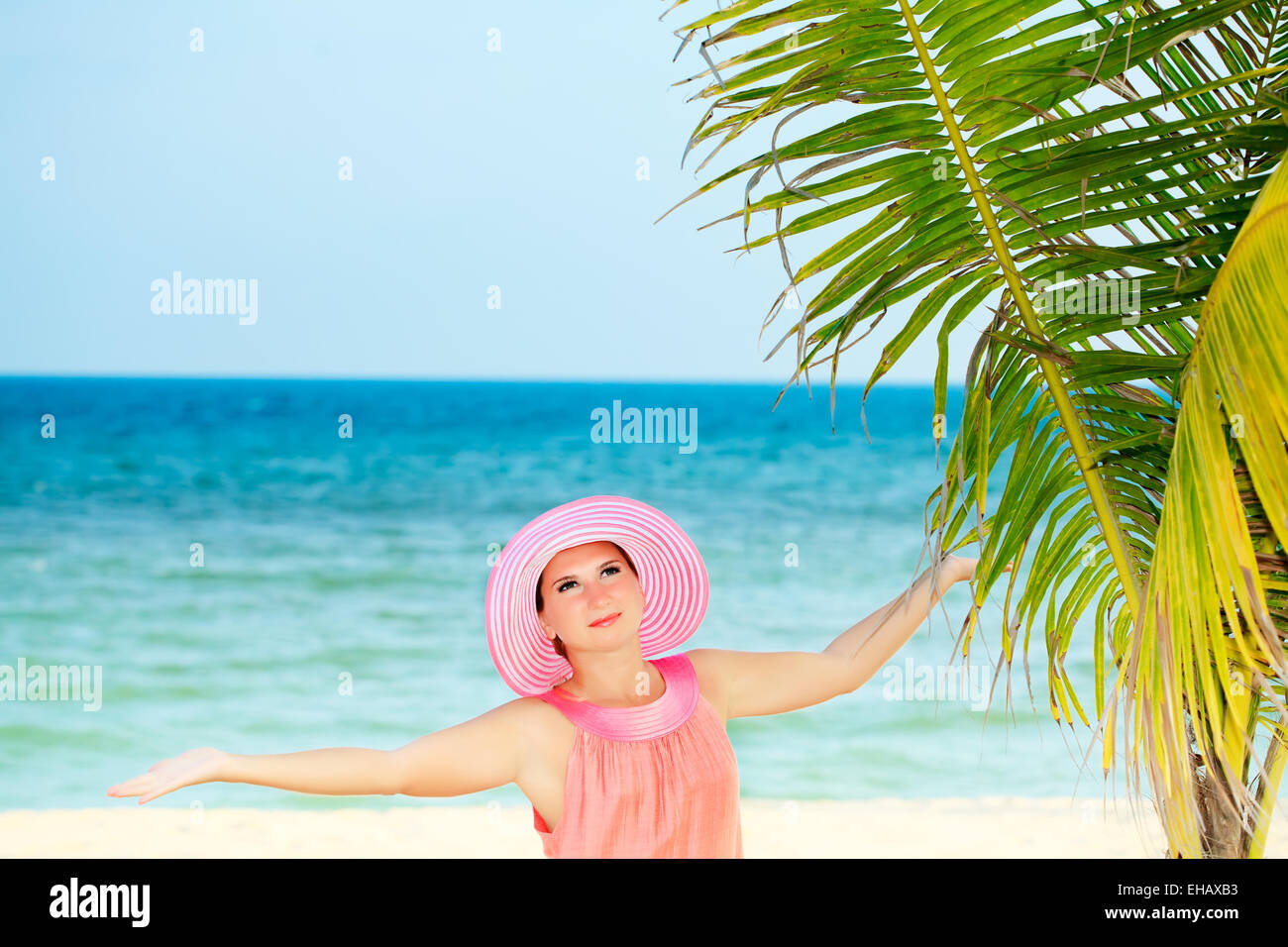 Beautiful women miami beach hi-res stock photography and images - Alamy