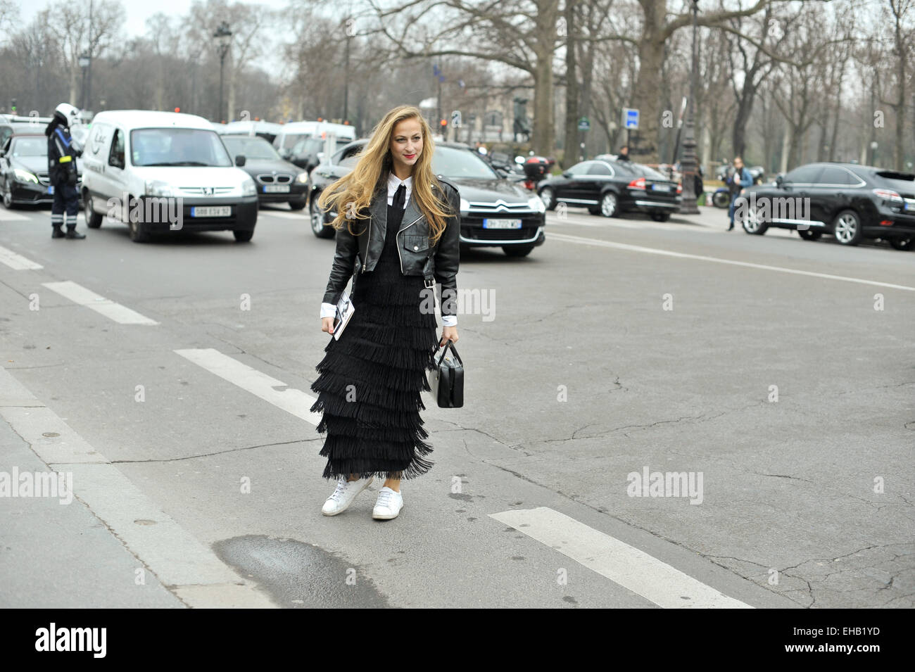 Paris, France. 10th Mar, 2015. Senior Style Editor of Refinery29, Annie Georgia Greenberg, arriving at the Chanel Fall 2015 runway show in Paris - March 10, 2015. Credit:  dpa picture alliance/Alamy Live News Stock Photo