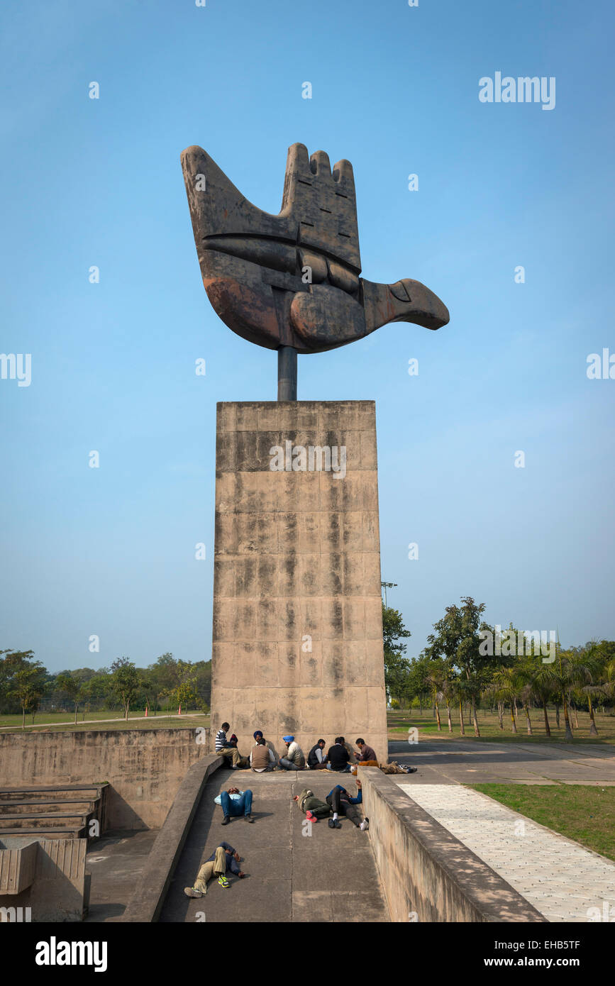 Le Corbusier's open hand symbol near to the Law Courts for the City of Chandigarh, India. Stock Photo