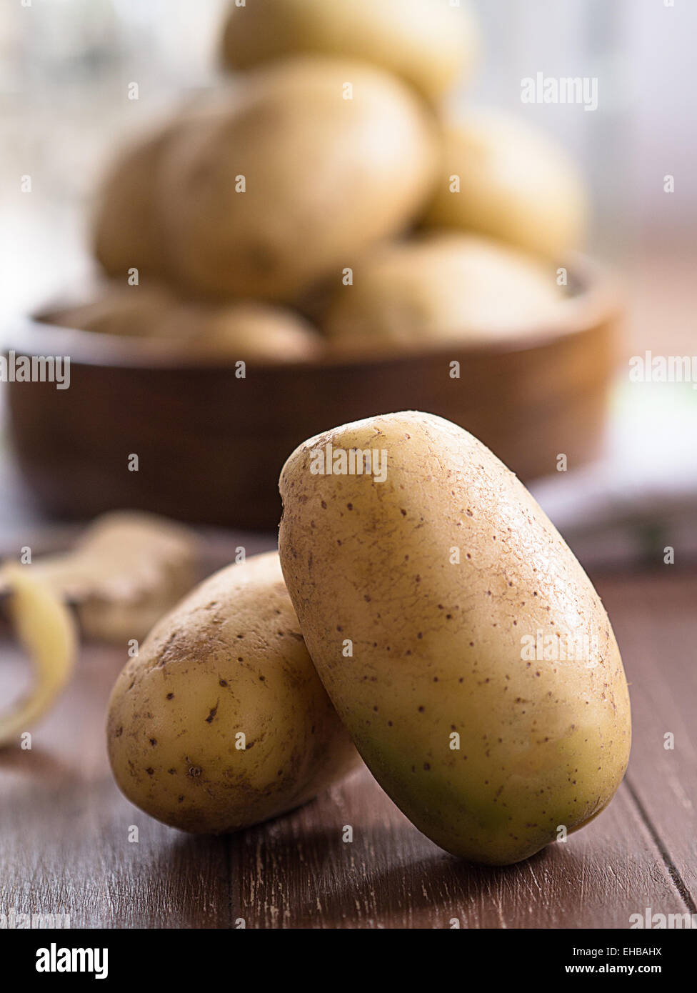 Kartoffeln schalen hi-res stock photography and images - Alamy