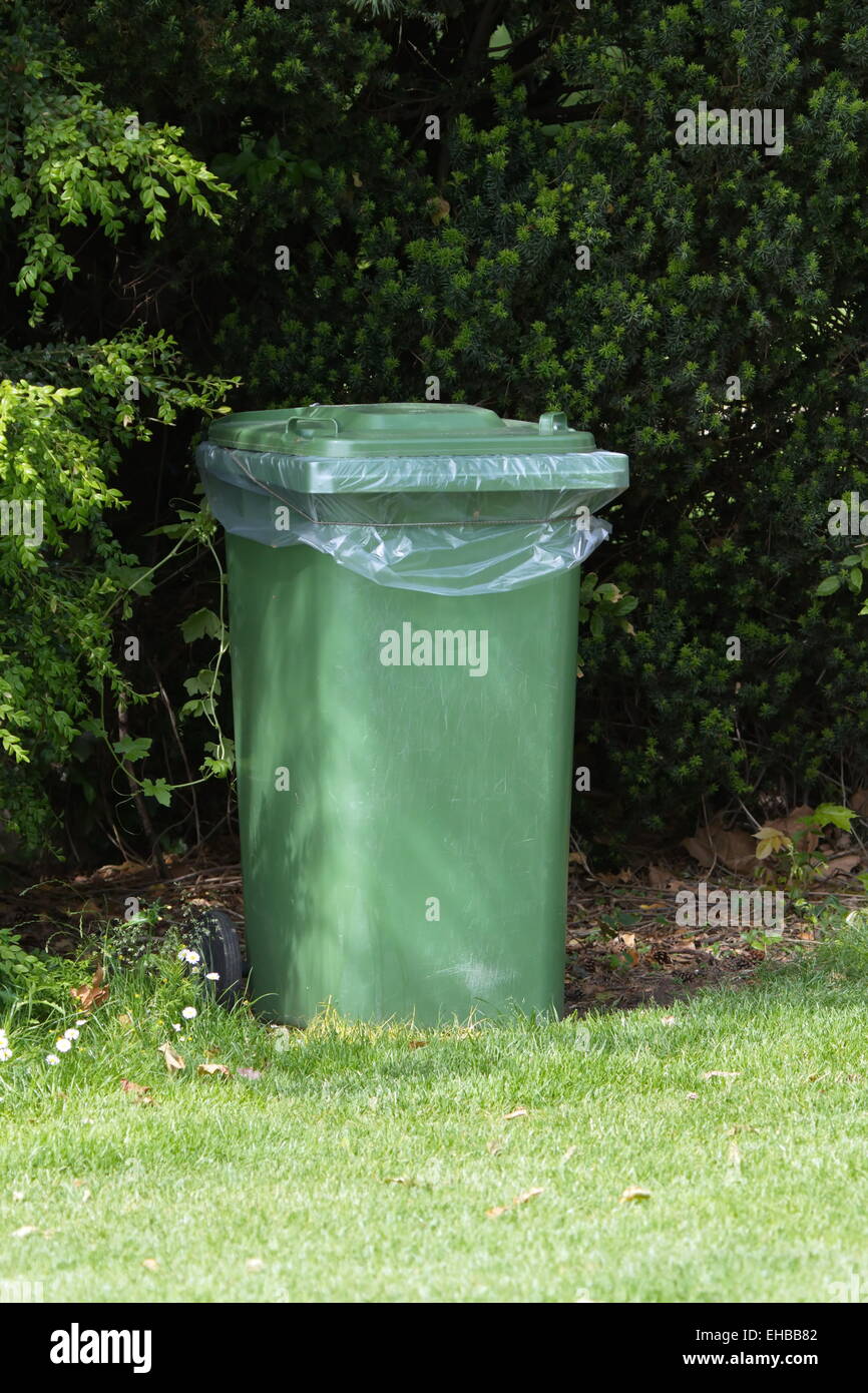 Green trash can Stock Photo Alamy