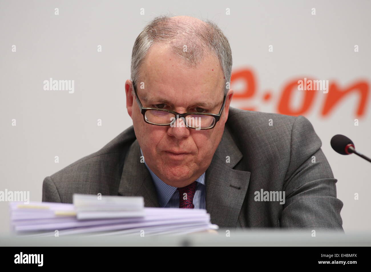 Dusseldorf, Germany. 11th Mar, 2015. EON AG CFO Klaus Schaefer, annual news conference, Duesseldorf, Germany, 11.03.2015. Credit:  Juergen Schwarz/Alamy Live News Stock Photo