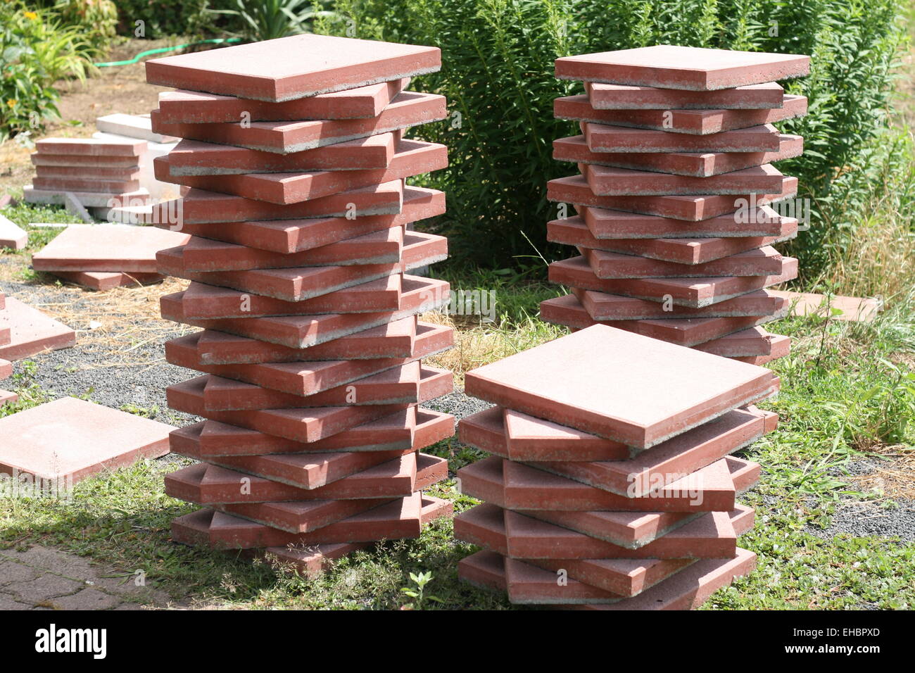 Stone flagged terrace hires stock photography and images Alamy