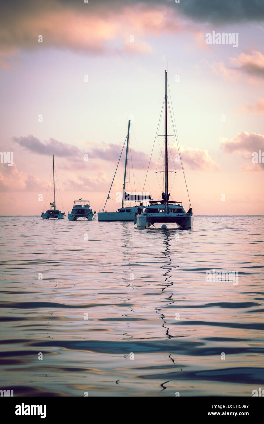 Page 5 Yachting Nautical Water Sunset High Resolution Stock Photography And Images Alamy