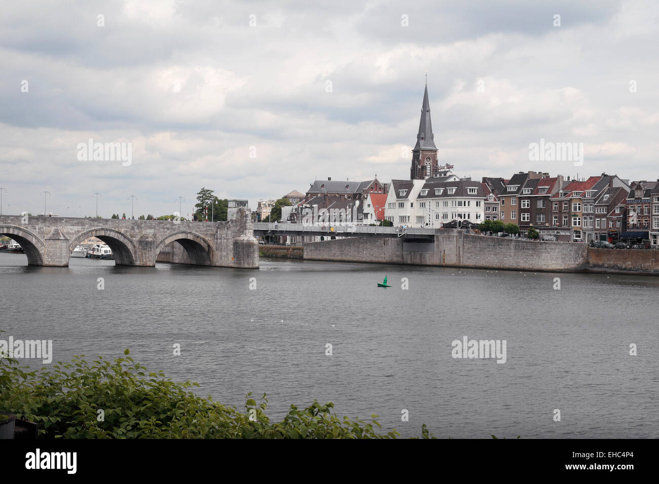 River Meuse Maastricht Hi res Stock Photography And Images Alamy river-meuse-maastricht-hi-res-stock-photography-and-images-alamy