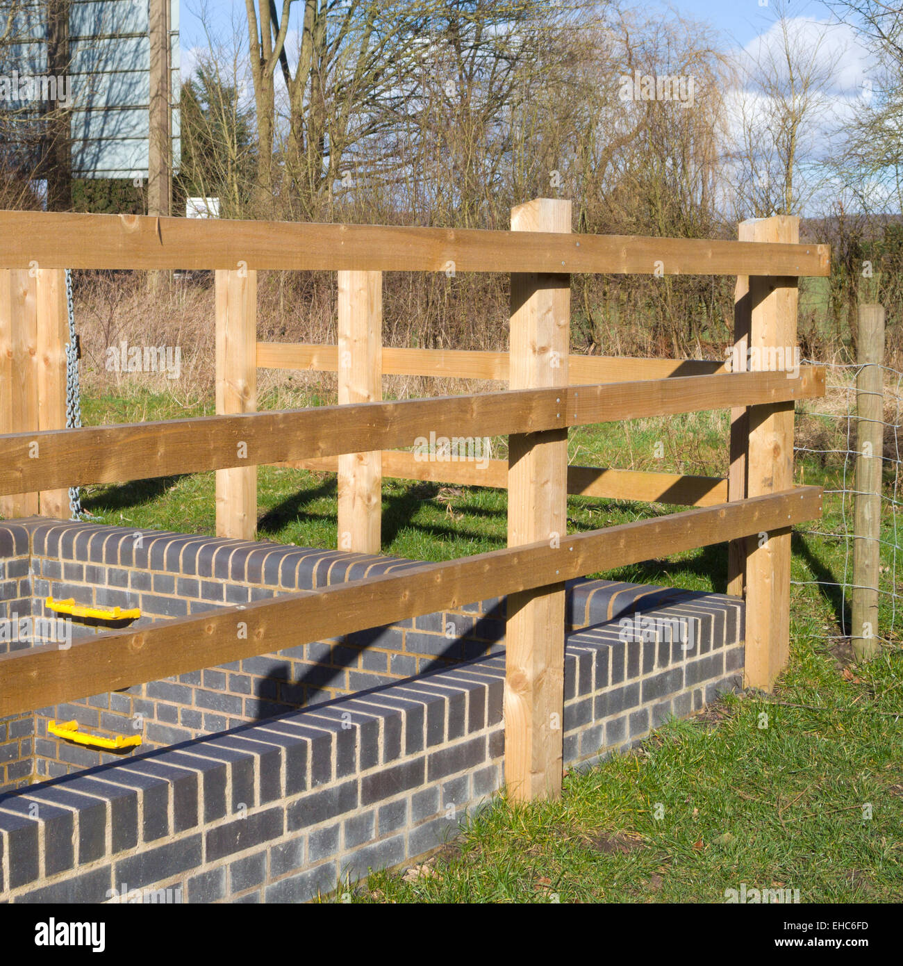 Wooden Fencing Uk Winter High Resolution Stock Photography and Images