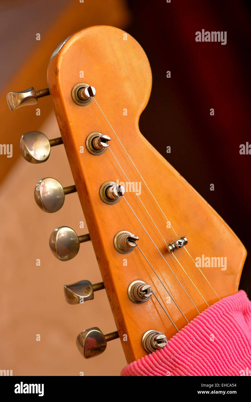 Guitar headstock hires stock photography and images Alamy