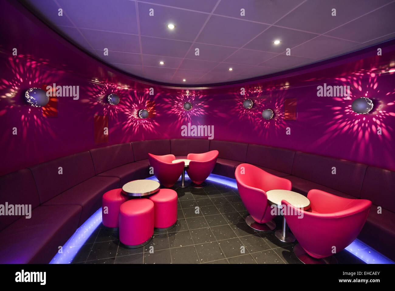 Nightclub interior design hi-res stock photography and images - Alamy