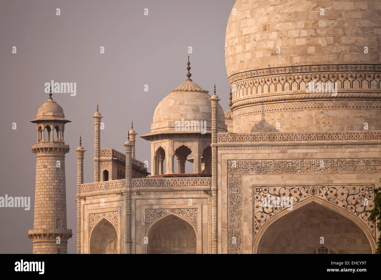 Taj Mahal  in Agra, Uttar Pradesh, Indien, Asien  |  Taj Mahal  in Agra, Uttar Pradesh, India, Asia Stock Photo