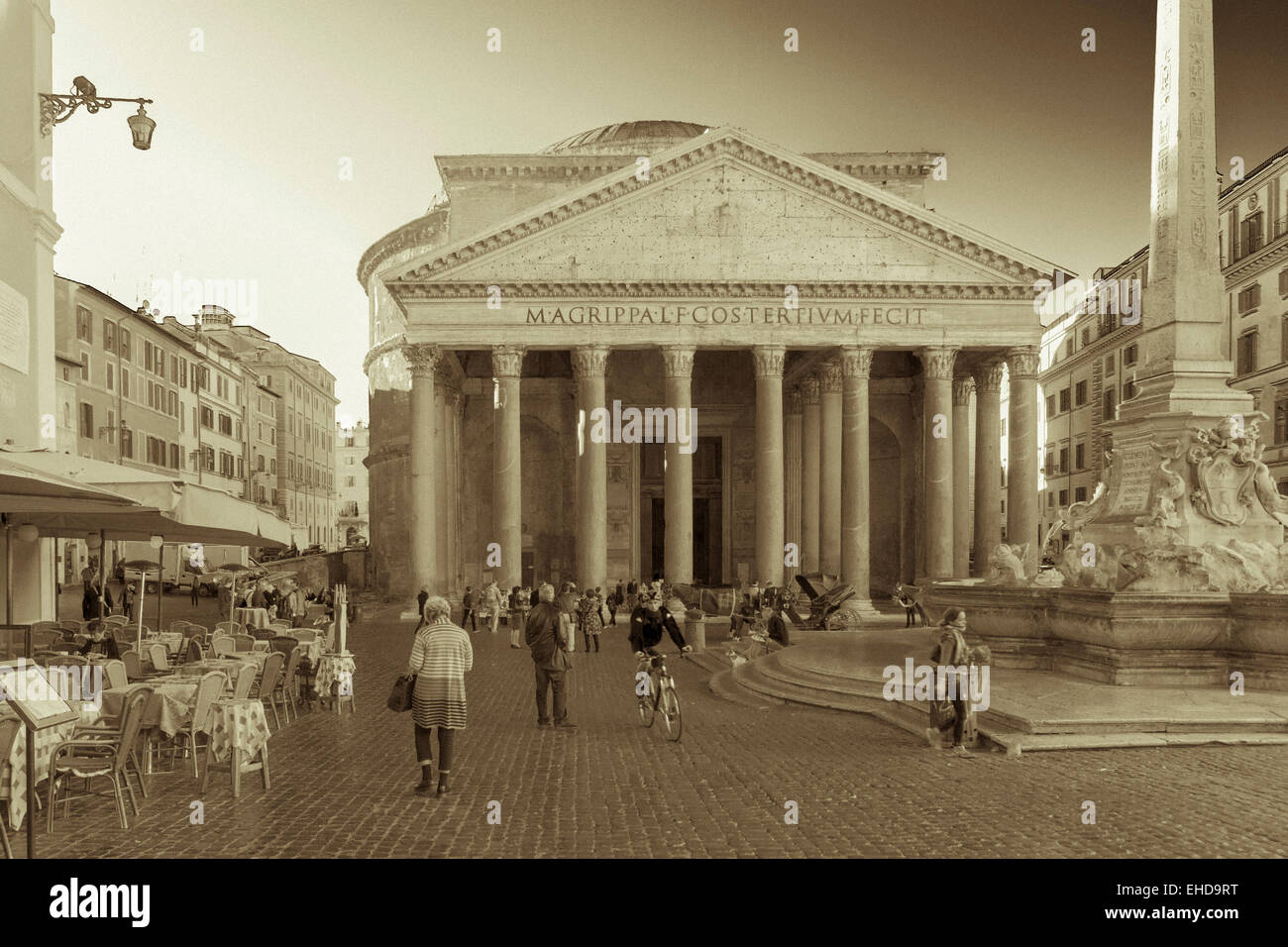 Rome people historical historic hi-res stock photography and images - Alamy