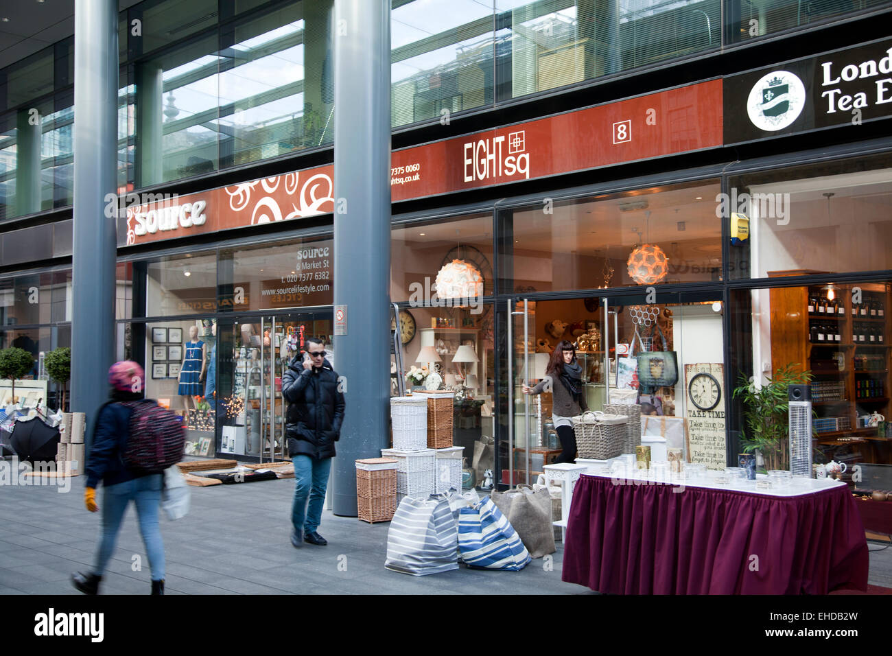 At the new spitalfields market hires stock photography and images Alamy
