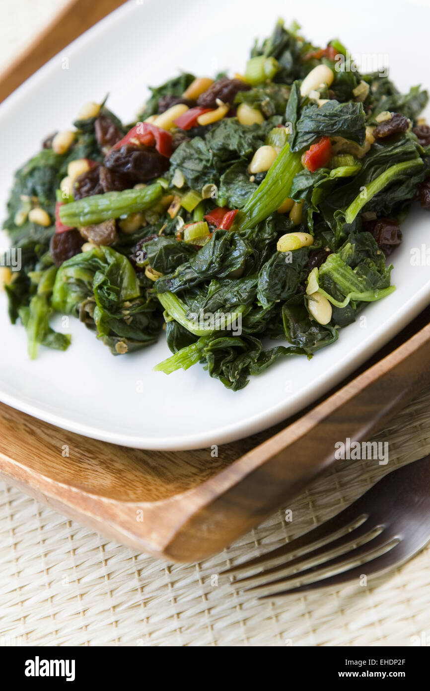 Indischer Spinat Indian Spinach Stock Photo Alamy