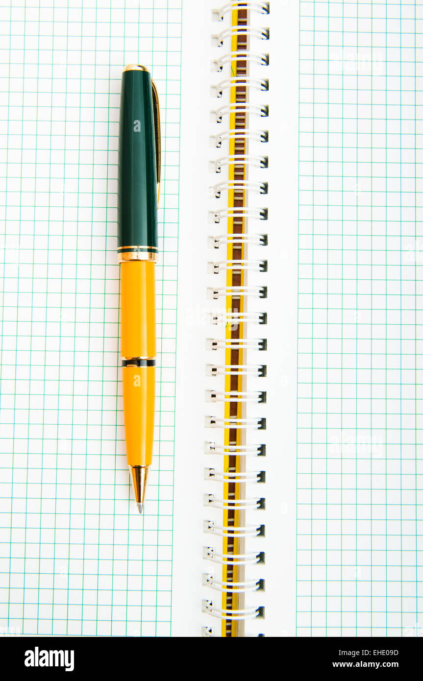 Writing pen on the blank page Stock Photo - Alamy
