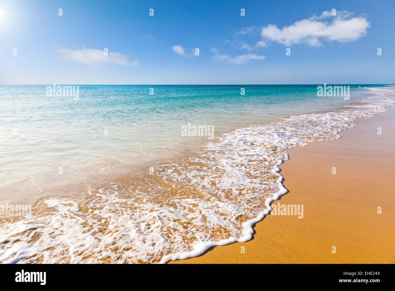 Nature beach sand ocean water hi-res stock photography and images - Alamy