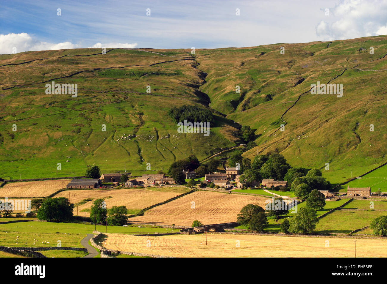 Farming hamlet of Halton Gill at the head of Littondale / Yorks Dales NP / Yorkshire / UK Stock Photo