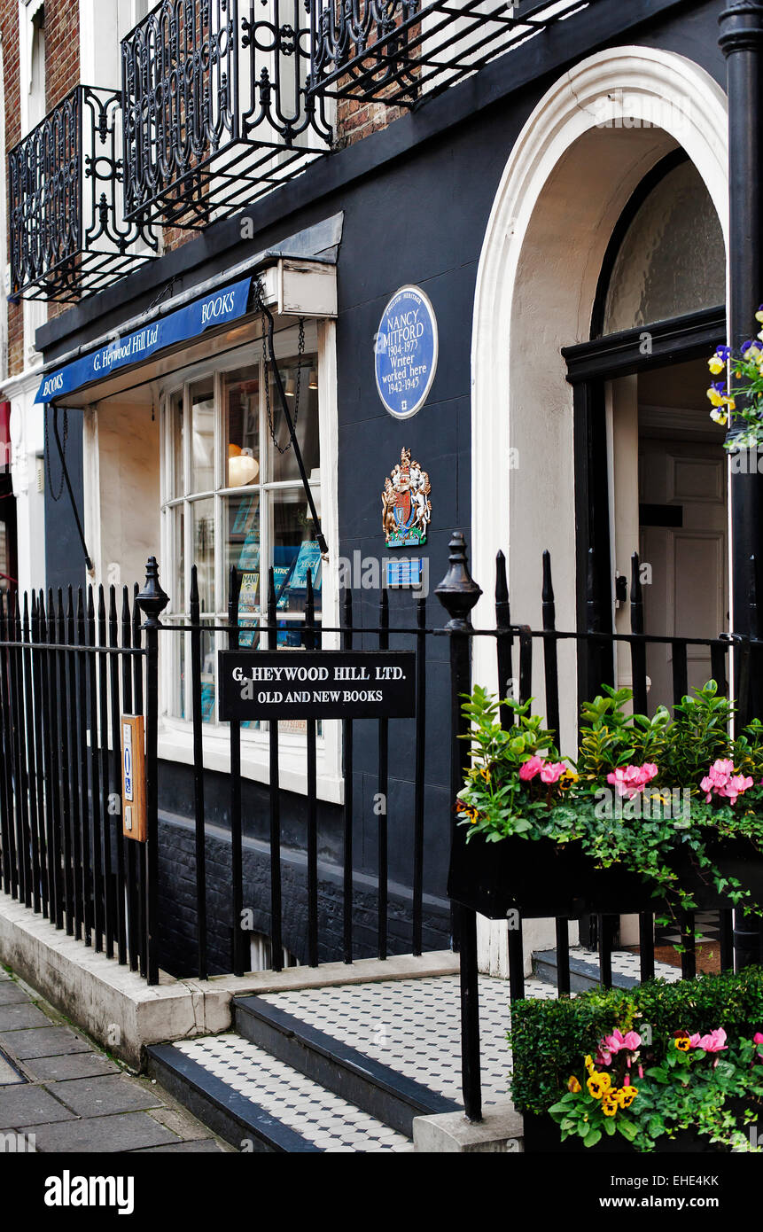 Heywood Hill Ltd. Antiquarian Book shop; 10 Curzon Street; Mayfair; London; England; UK; Europe Stock Photo