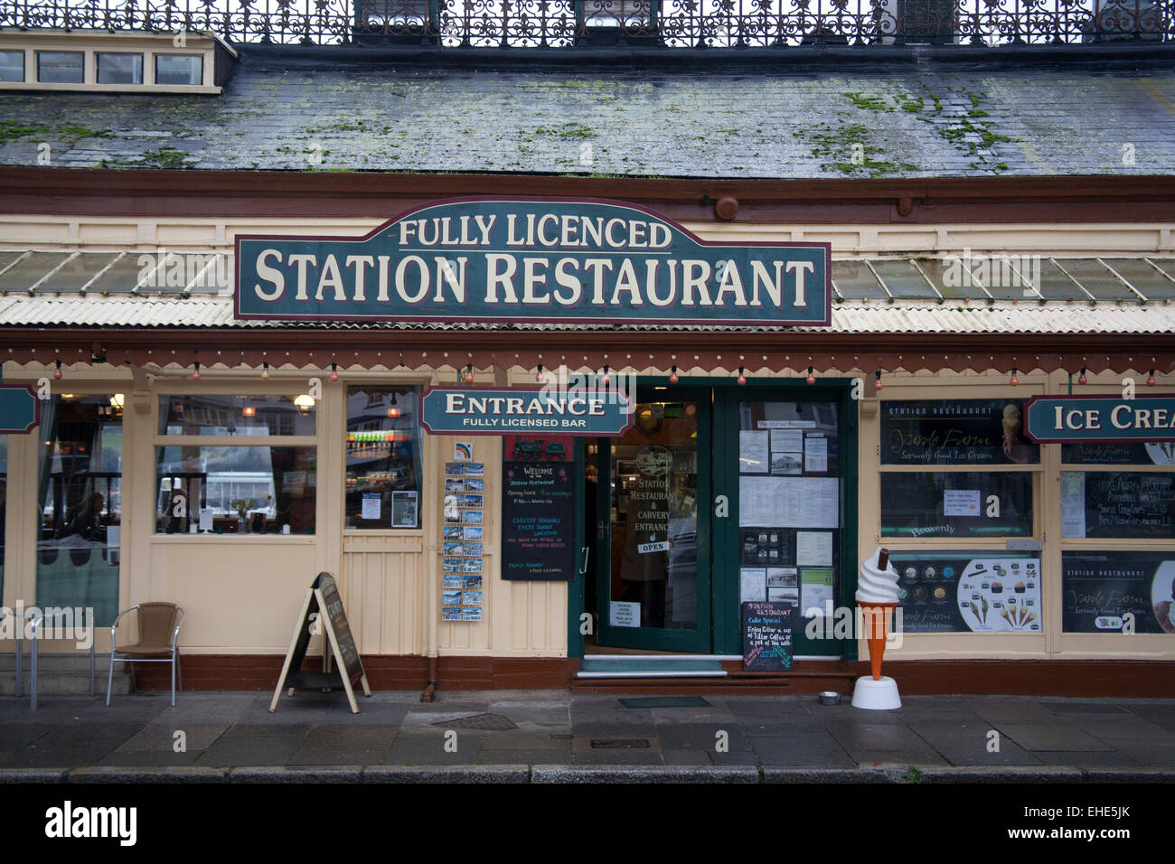 The Station Restaurant South Embankment, Dartmouth TQ6 9BH Stock Photo