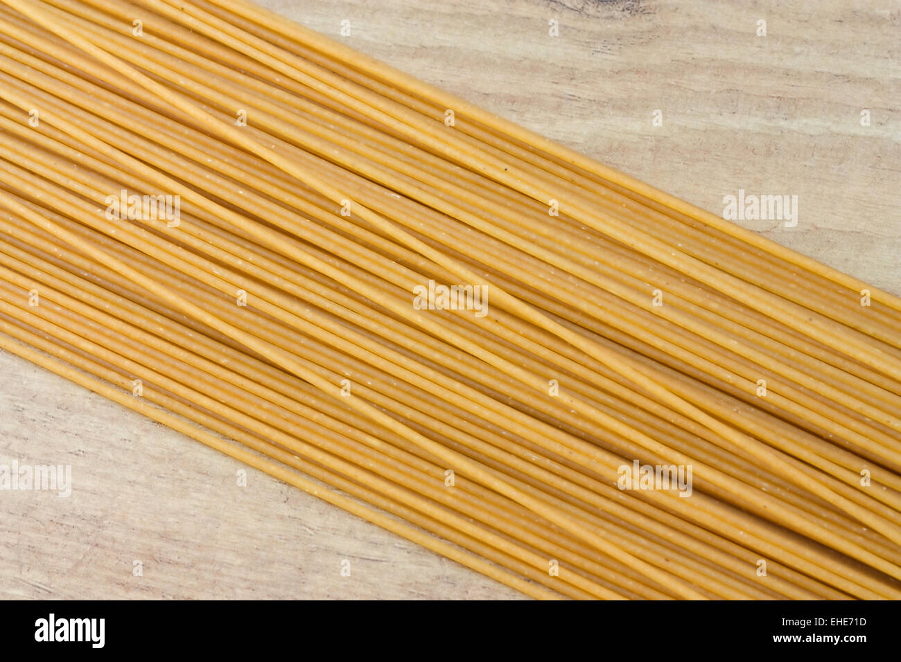 Vollkorn Spaghetti - Wholemeal Pasta Stock Photo