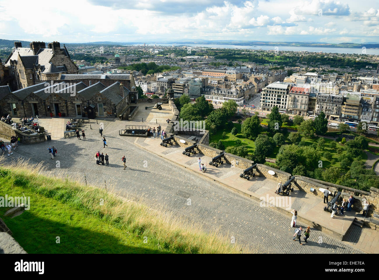 Edinburgh battery hi-res stock photography and images - Alamy