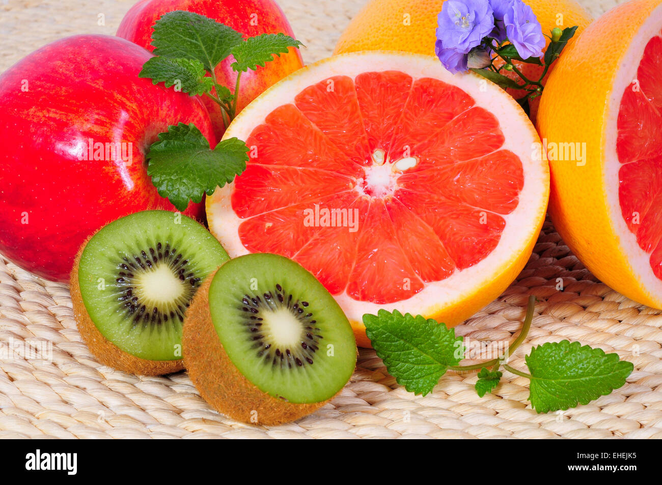 Apple orange kiwi fruit Stock Photo Alamy