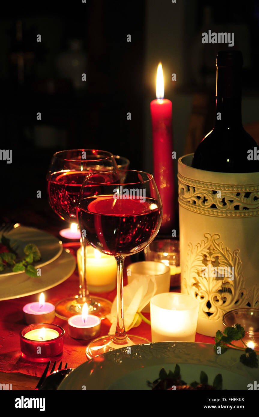 romantic candle light dinner Stock Photo - Alamy