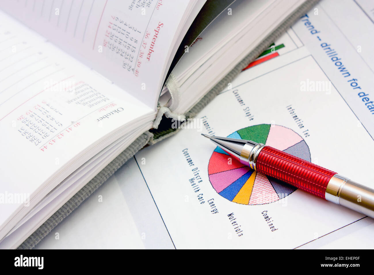 Visual graph hi-res stock photography and images - Alamy