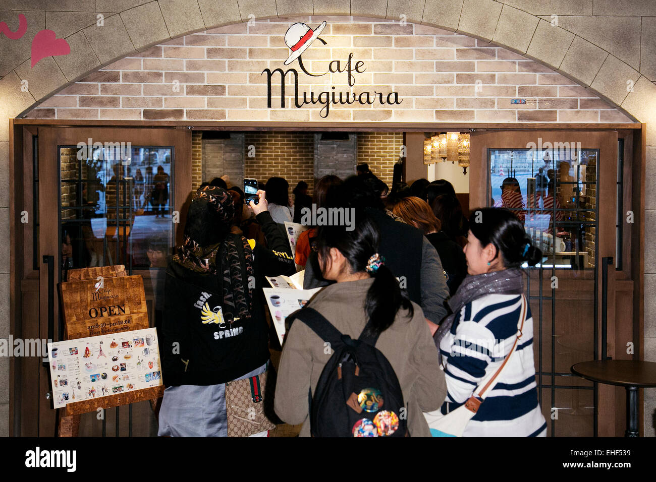 Tokyo Japan 13th March 15 Tokyo Tower Opens One Piece Attraction Visitors To Tokyo Tower Make A Line At The Entrance The Cafe Mugiwara One Of The Attractions Of The New Tokyo