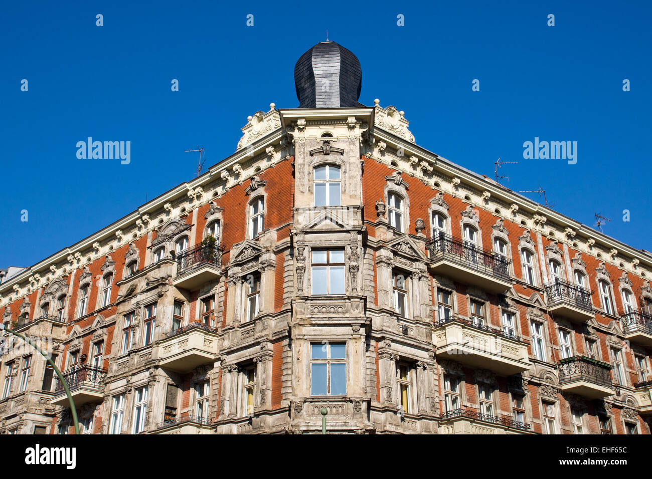 Old Townhouse In Berlin Stock Photo 79624760 Alamy