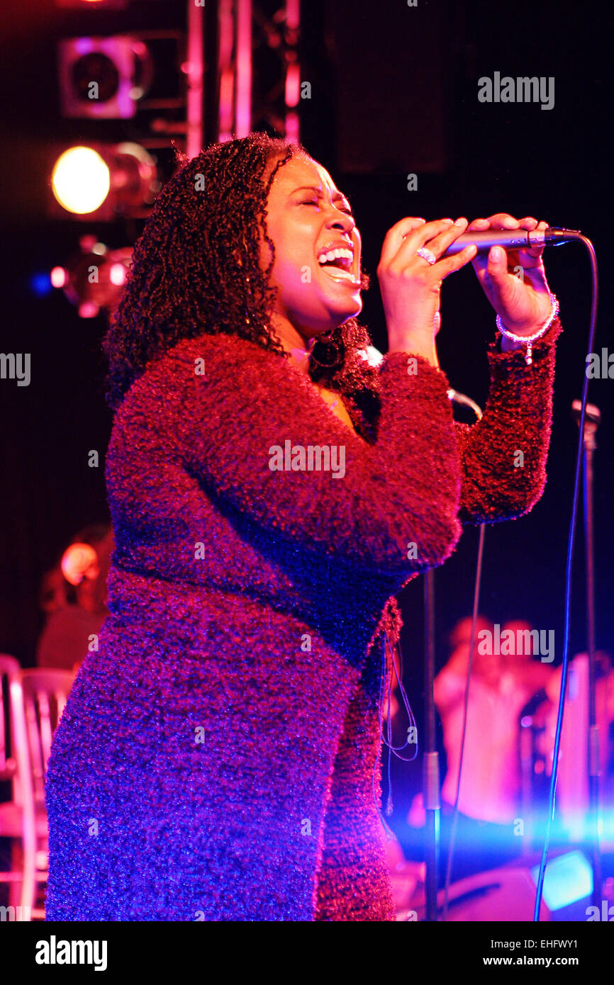 Caron wheeler hires stock photography and images Alamy