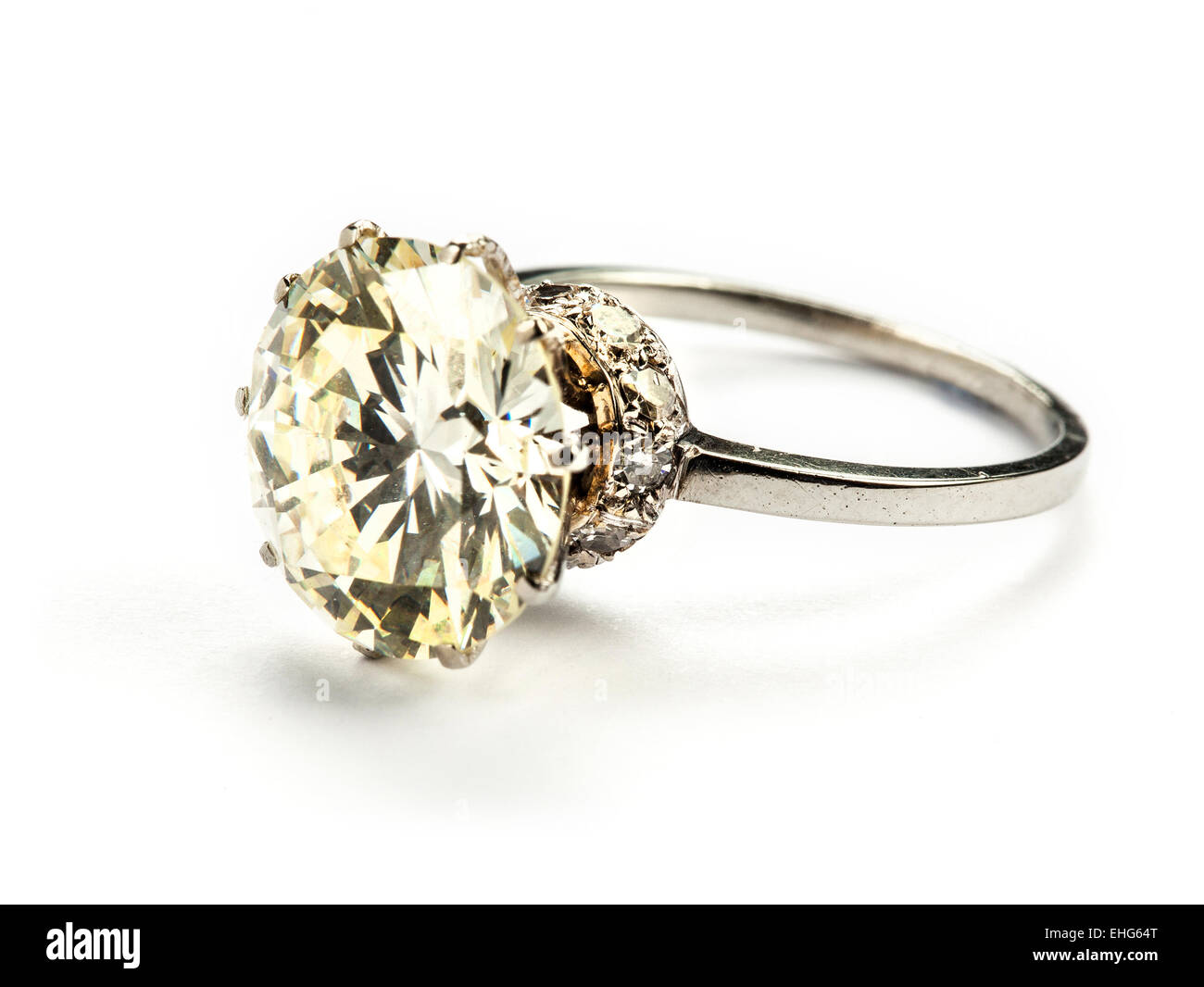 Large 5.75ct diamond ring, value £35000 Stock Photo