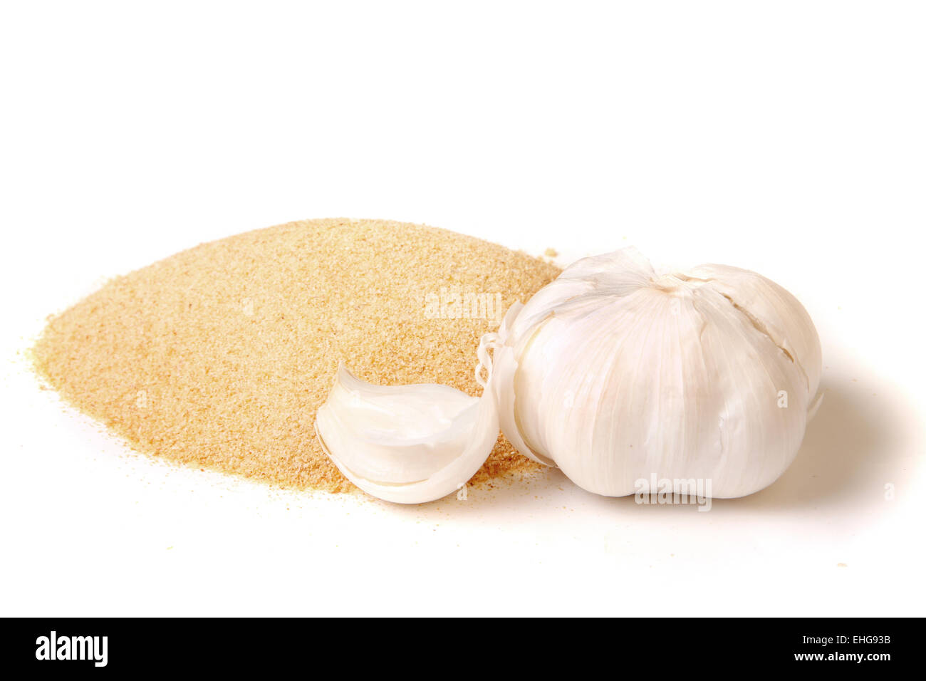 Full Garlic clove bulb and it's powder, a good antibiotic used in