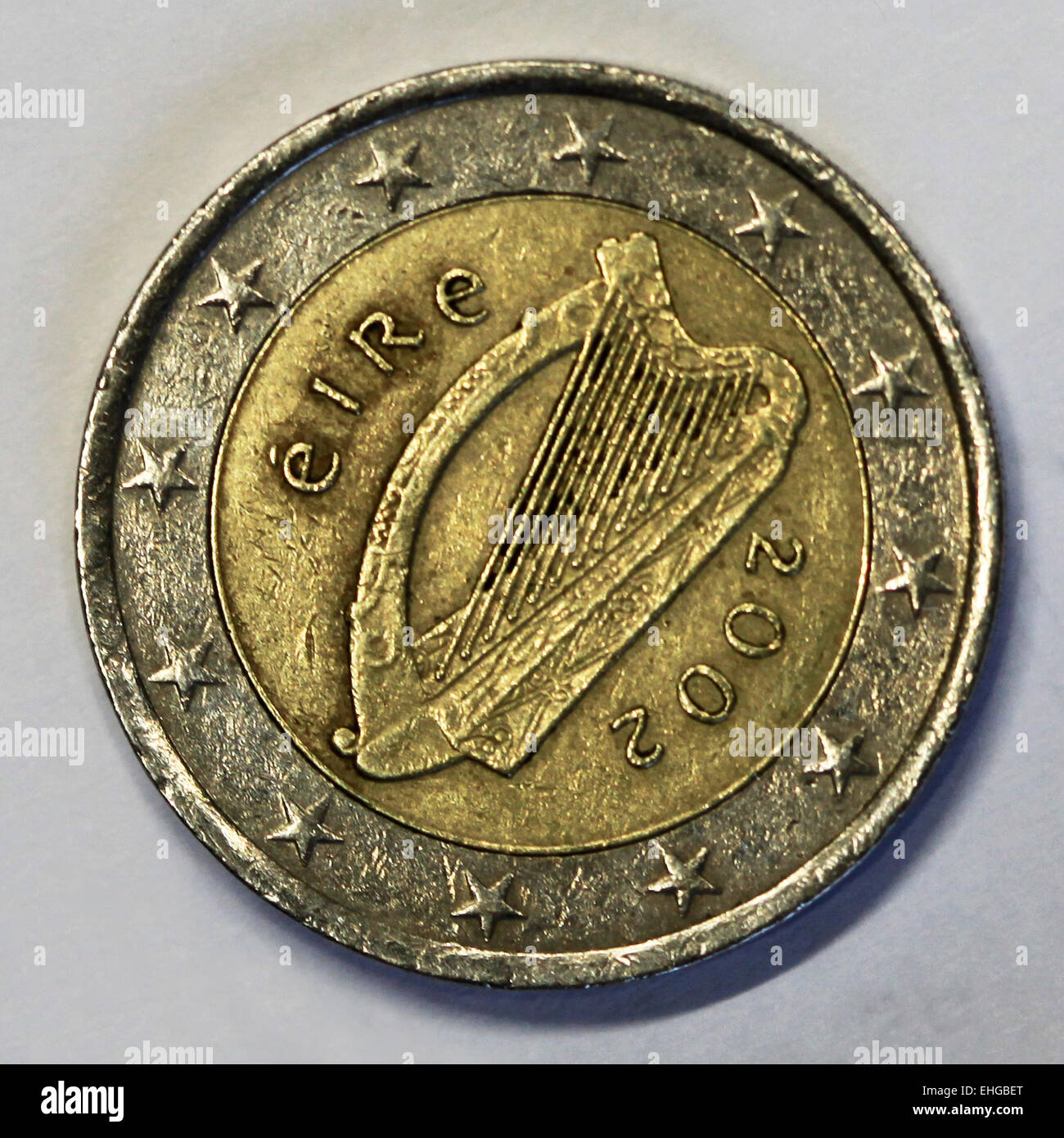 1 coin-Euro sign (line drawing) - Stock Illustration [81851421] - PIXTA