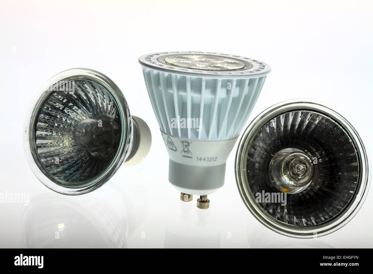 Halogen and LED spotlights could be used to illustrate the difference