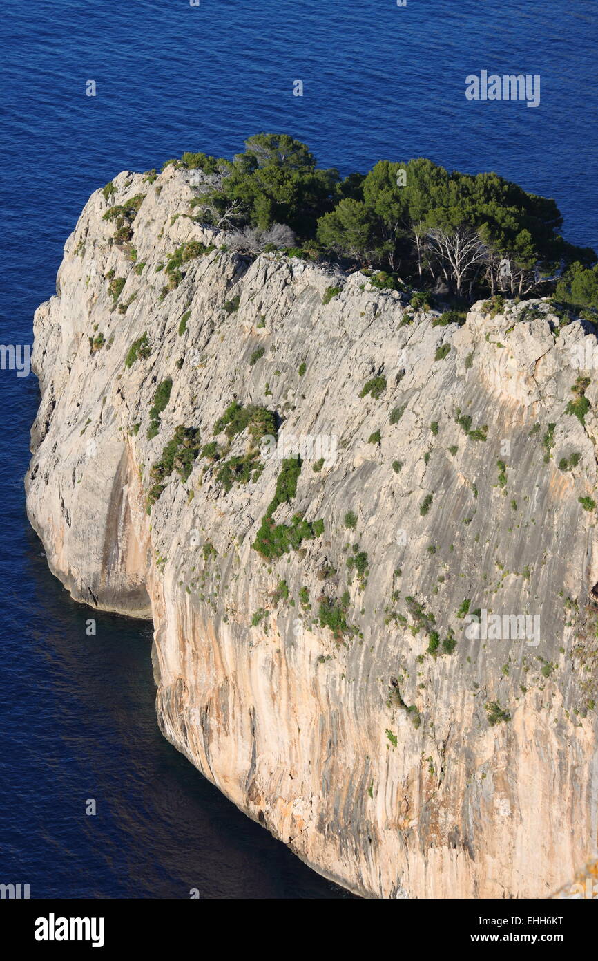 Vertical sheer cliff Stock Photo