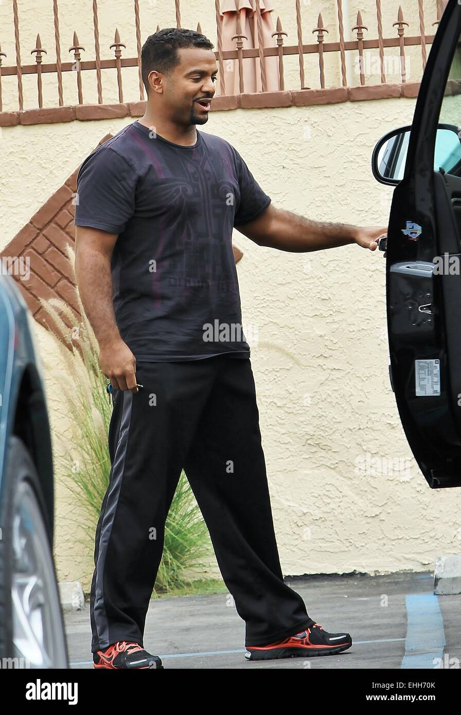 Alfonso Ribeiro begins the first practice week of dancing for season 19