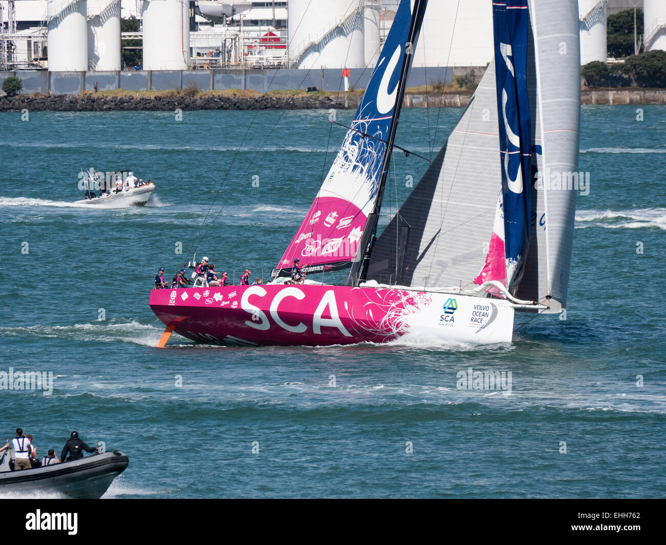 Auckland, New Zealand. 14th Mar, 2015. The all female Team SCA leads Team Brunei in the Auckland In-port race, part of the 2015 Volvo Ocean Race. The yachts include Team SCA, Team Brunel, Mapfre, Dongfeng Rave Team, Team Alvimedica and Abu Dhabi Ocean Racing. The all-female Team SCA won the race with Team Brunei in second place. Credit:  John Kershaw/Alamy Live News Stock Photo