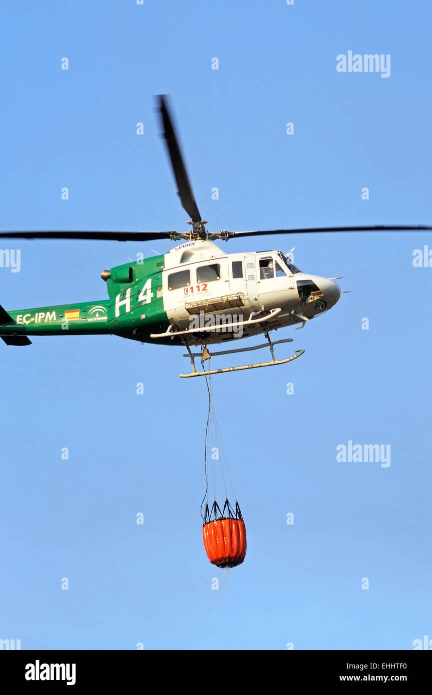Bell 412 Helicopter Collecting Fire High Resolution Stock Photography ...