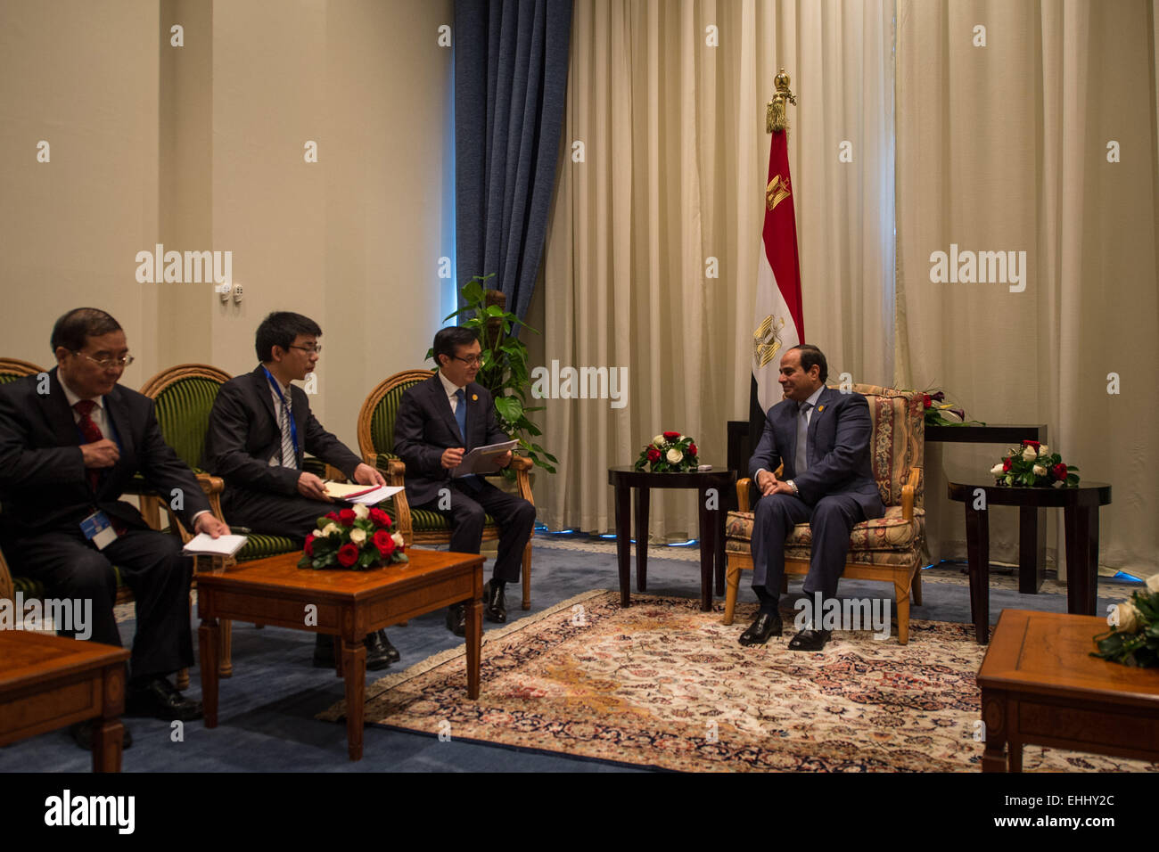 (150314) -- SHARM EL SHEIKH(EGYPT), March 14, 2015 (Xinhua) -- Egypt's President Abdel Fattah al-Sisi (1st R) meets with Gao Hucheng (2nd R), Special Envoy of Chinese President Xi Jinping and Chinese Minister of Commerce, at the Congress Hall where Egypt Economic Development Conference (EEDC) is held, in Sharm el Sheikh, South Sinai in Egypt, on March 14, 2015. (Xinhua/Pan Chaoyue) (dzl) Stock Photo