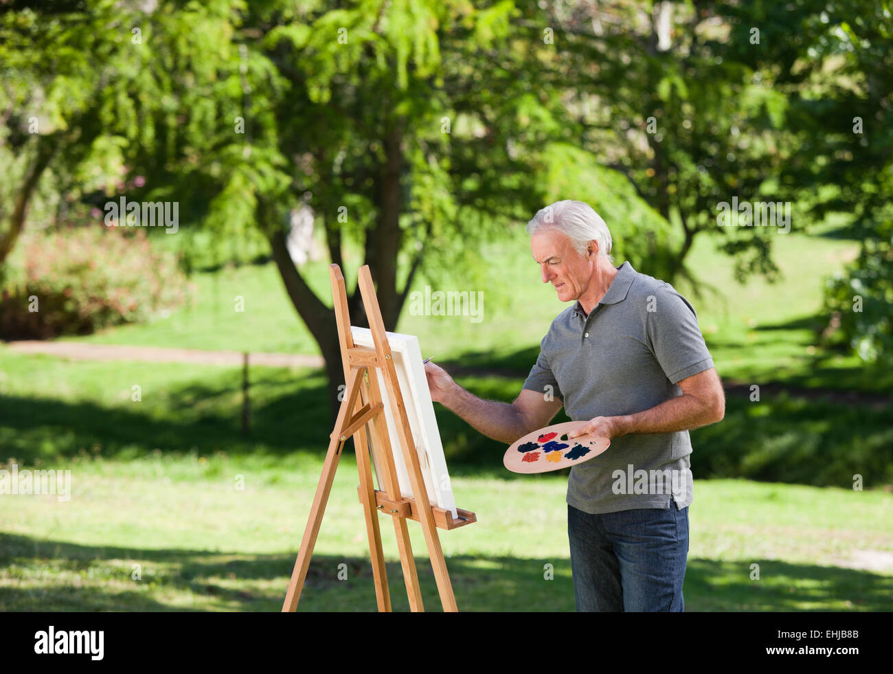 Senior hobbies painting hi-res stock photography and images - Alamy