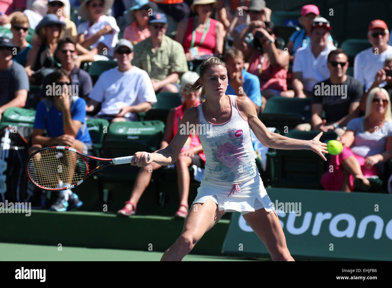 Indian Wells, California 13th March, 2015 British tennis player Heather Watson defeats Italian Camila Giorgi in the Women's Singles 2nd Round at the BNP Paribas Open (score 7-5 7-5). Photo: Camila Giorgi (Italy) Credit: Werner Fotos/Alamy Live News Stock Photo