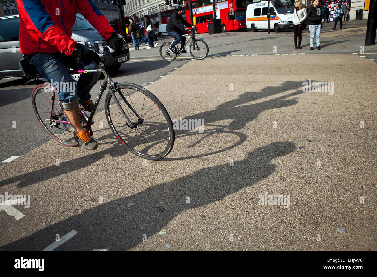 Dangerous bicycle riding cycling hi-res stock photography and images - Alamy