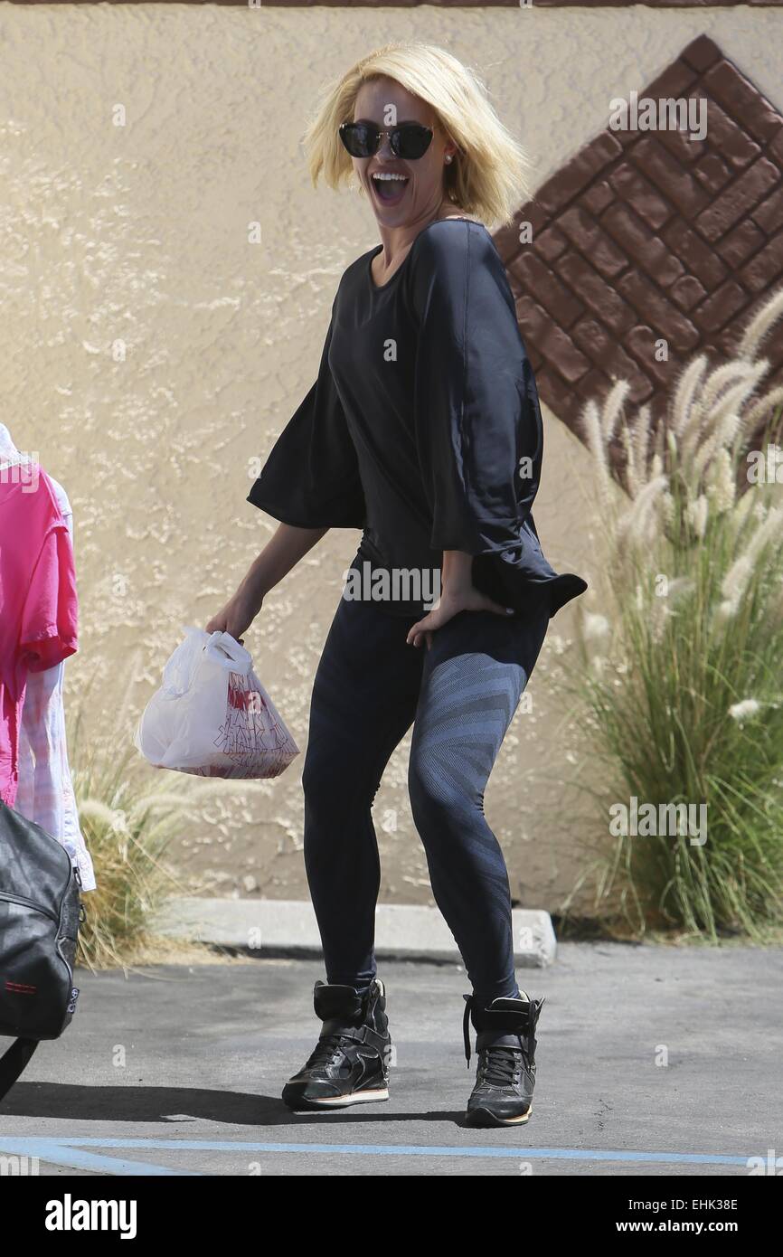 Peta Murgatroyd seen arriving at a dance studio, where she performs a