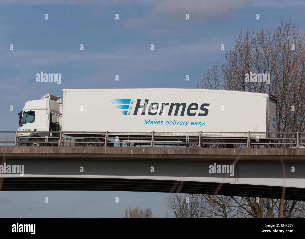 Hermes parcels hi-res stock photography and images - Alamy