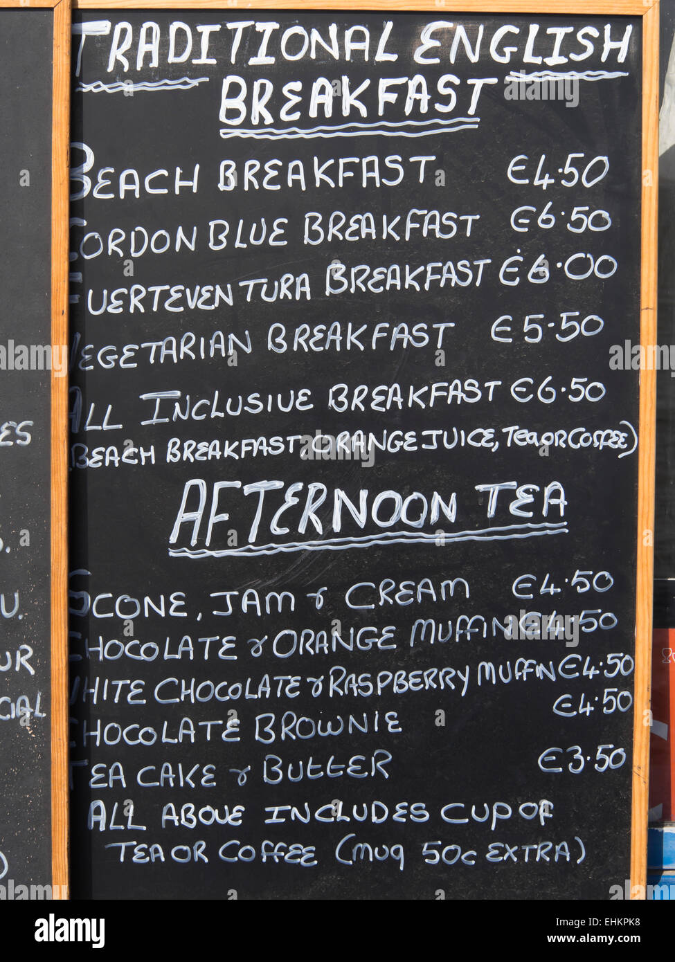 Blackboard and chalk menu for the Brits Traditional English breakfast and Afternoon tea in Fuerteventura, Canary islands Spain Stock Photo