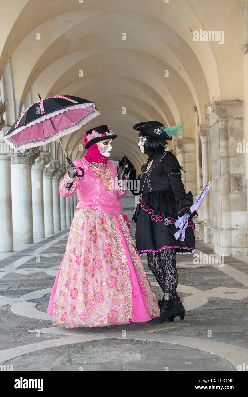 Venice carnival ball dress hi-res stock photography and images - Alamy