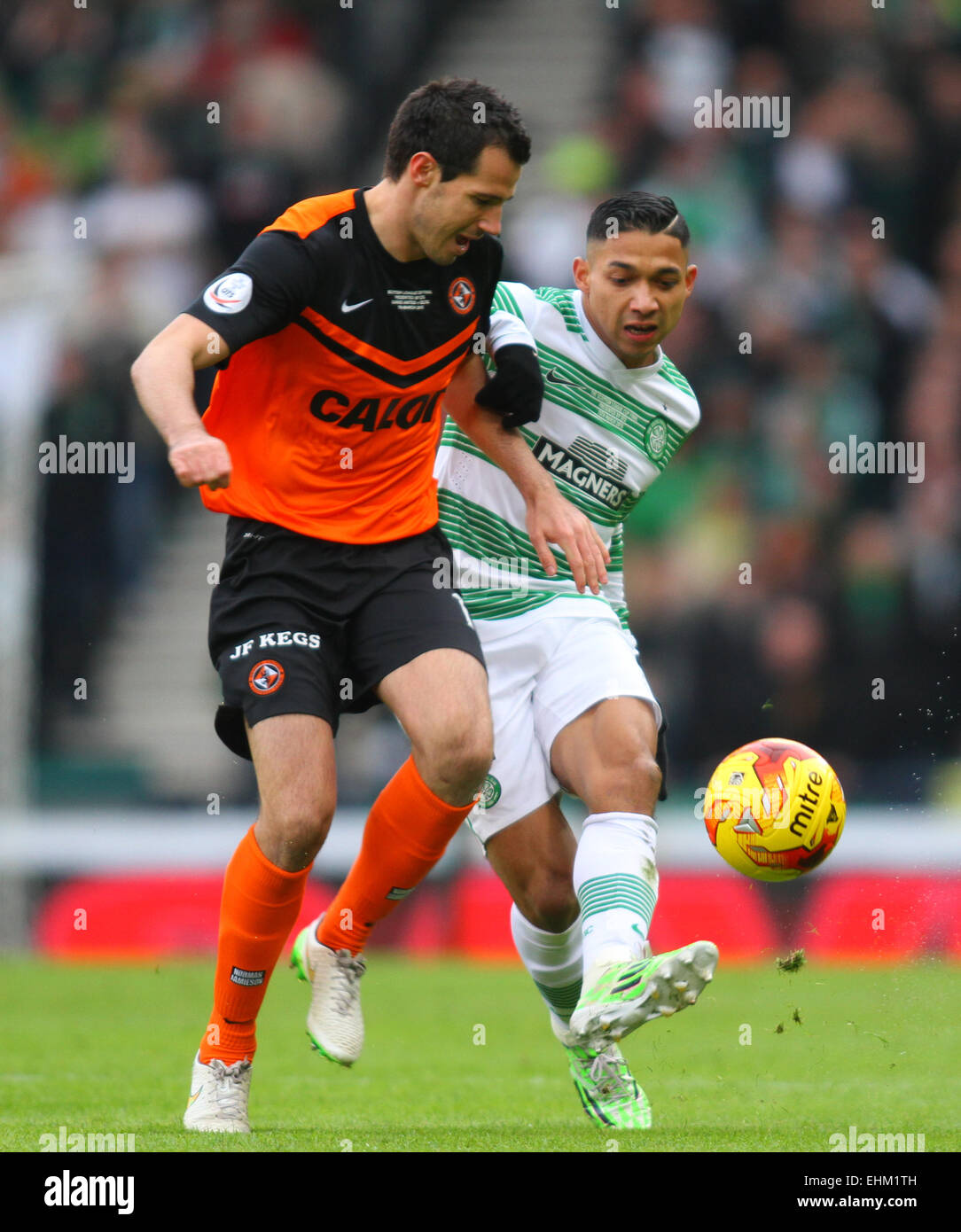 Hampden Park, Glasgow, Scotland. 15th Mar, 2015. Scottish League Cup Final. Dundee United versus Celtic. Emilio Izaguirre and Ryan McGowan challenge for the ball Credit:  Action Plus Sports/Alamy Live News Stock Photo